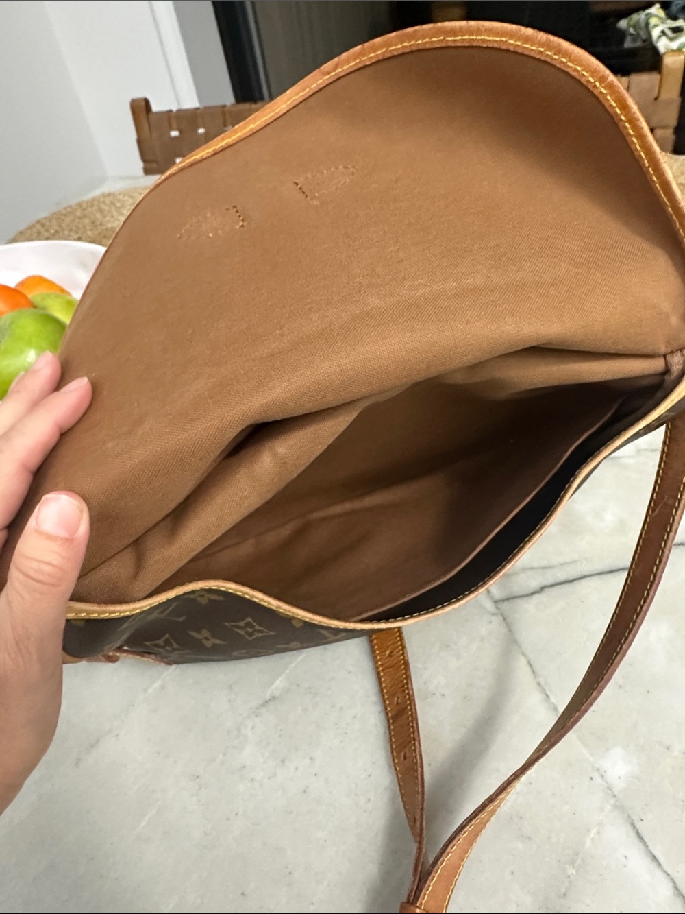 Authentic Louis Vuitton Monogram ,Saumur 30 - Picture 8 of 16